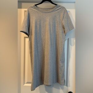 Old Navy Heather Gray Short Sleeve Tee Shirt Dress